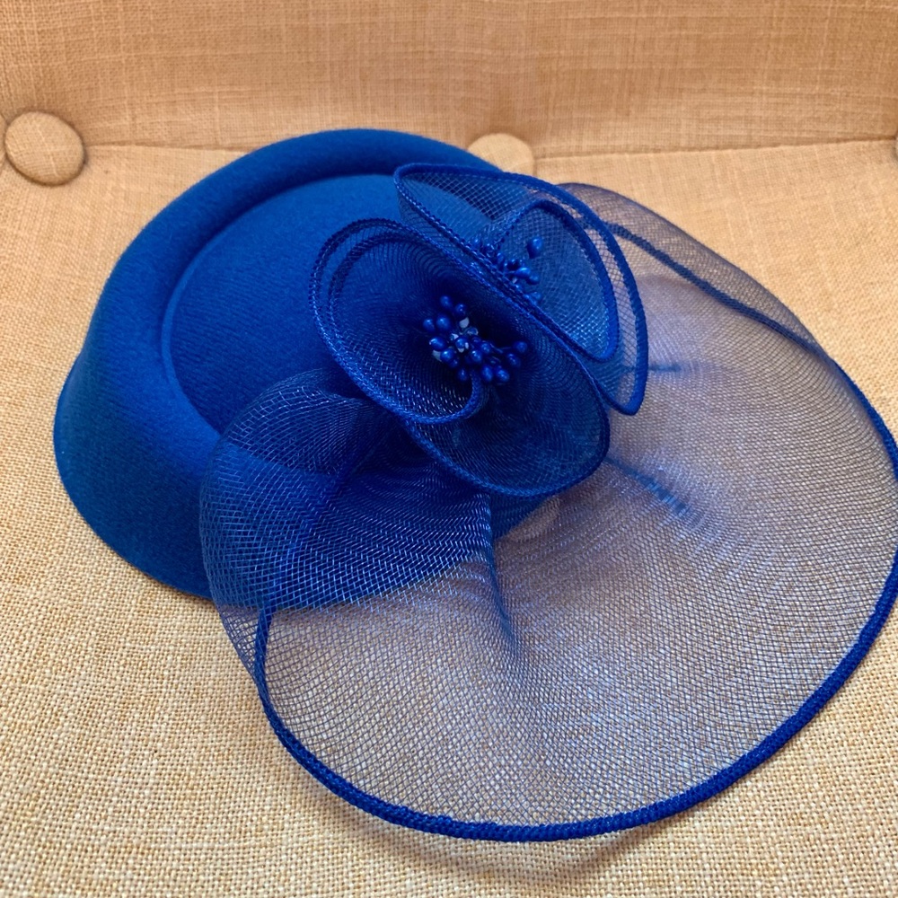 Elegant Blue Fascinator Hat